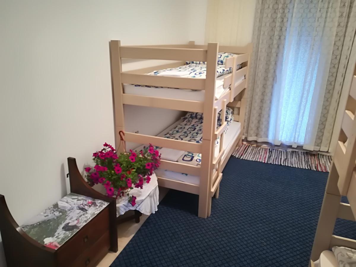 普卢日内 Privatni Smjestaj "Mratinje"旅馆 外观 照片